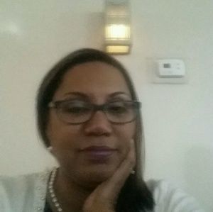 Meet your Posher, Sabrina